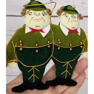 Tweedledum and Tweedledee Ornament (Alice in Wonderland)
